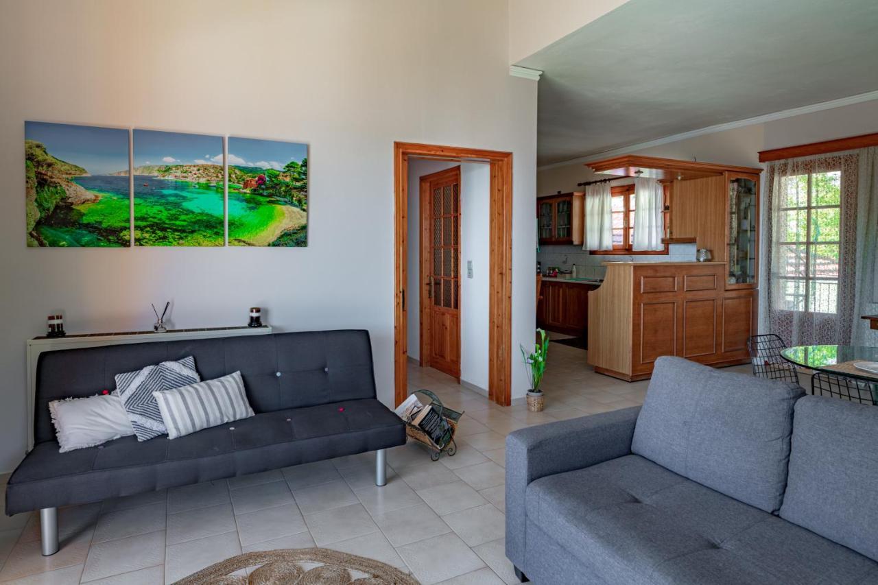 פורוס Golden Flower'S Apartment מראה חיצוני תמונה