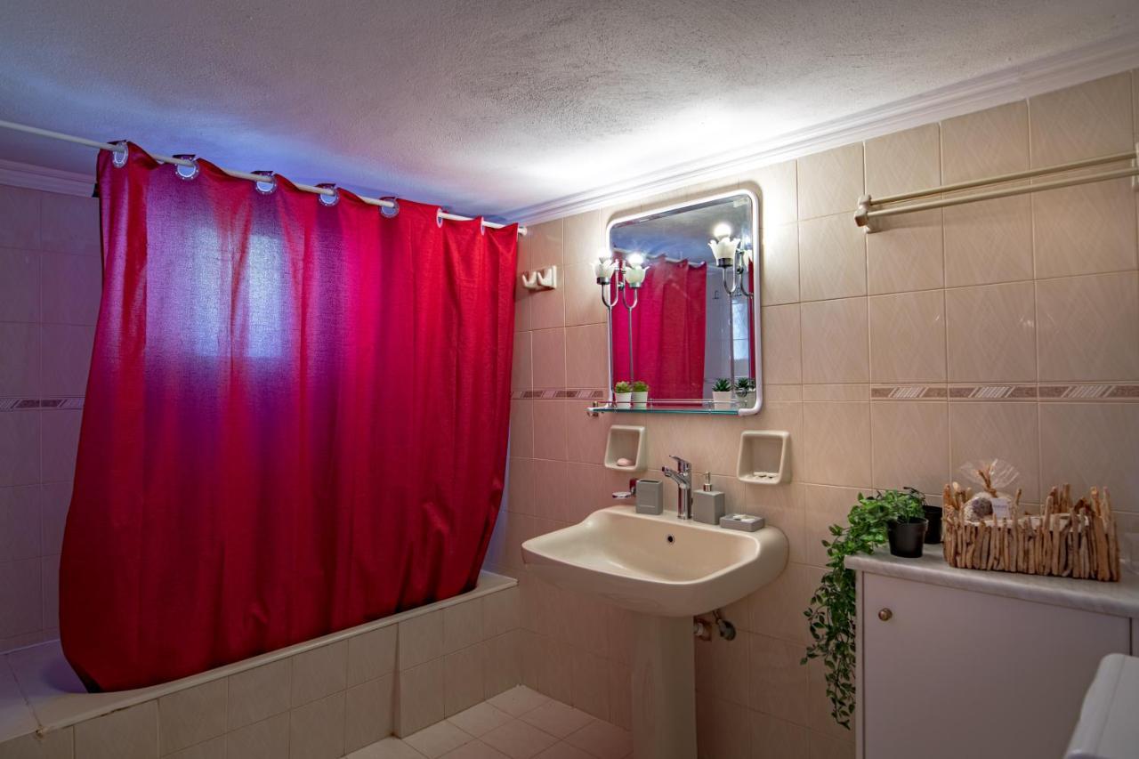 פורוס Golden Flower'S Apartment מראה חיצוני תמונה