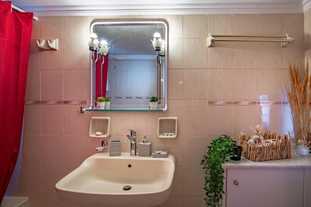 פורוס Golden Flower'S Apartment מראה חיצוני תמונה